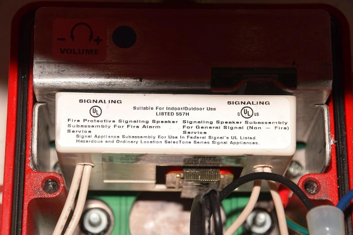Used Federal Signal Division Selectone 314GCX  314GCX-024R  Audible Signaling device