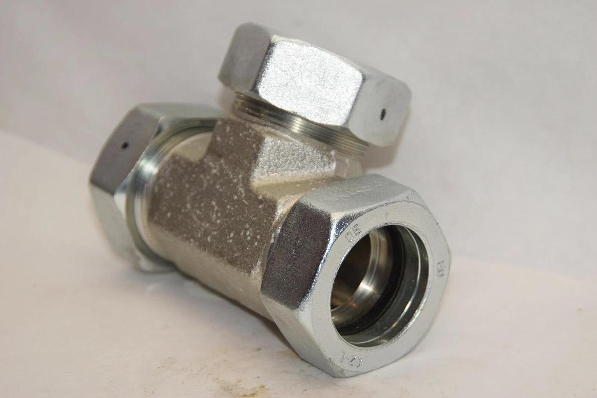 (NEW) PARKER 42-L 42L DE E0 1-5/8" Tee Fitting Connector