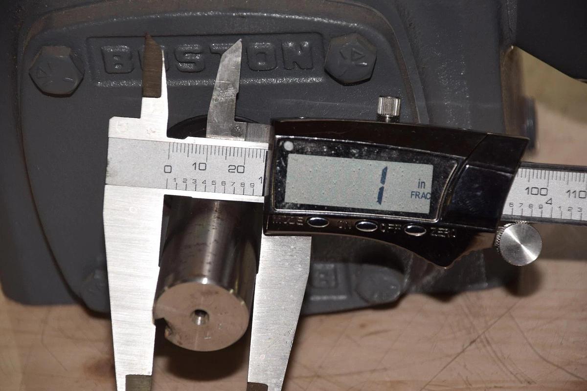 BOSTON GEAR F72120KB5H 1.4HP GEAR REDUCER NEW