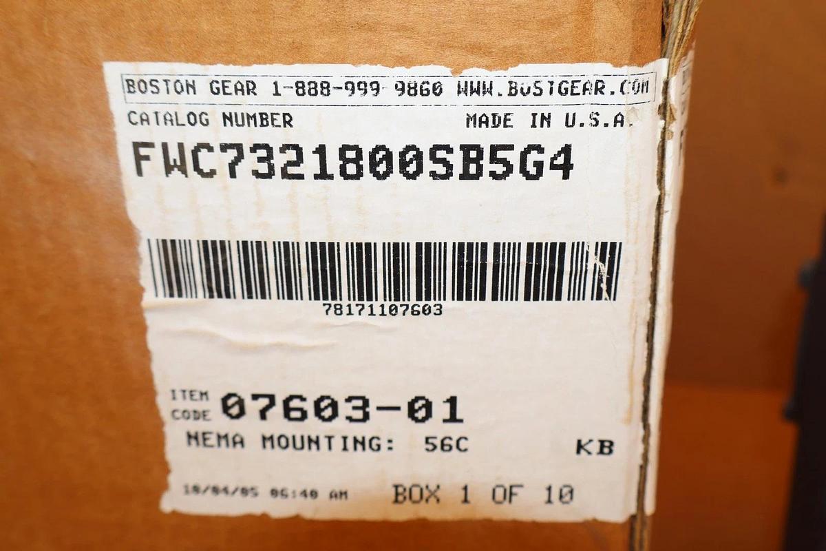 Boston Speed Reducer Gear Box Double Reduction FWC7321800SB5G4 1800:1 NEW