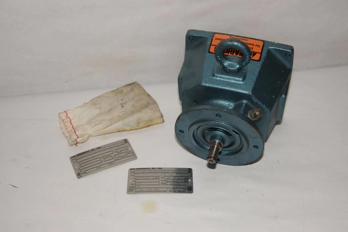 (NEW) SEW-EURODRIVE Head Cover For DF16/14BDT71D4-KS Gear Box / Speed Reducer