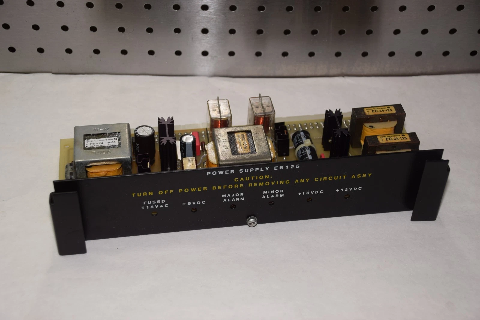 Used ACUMETER E6125 POWER SUPPLY, E6125A, 9000-0402, FOR TEMP ZONE CONTROLLER PTC16