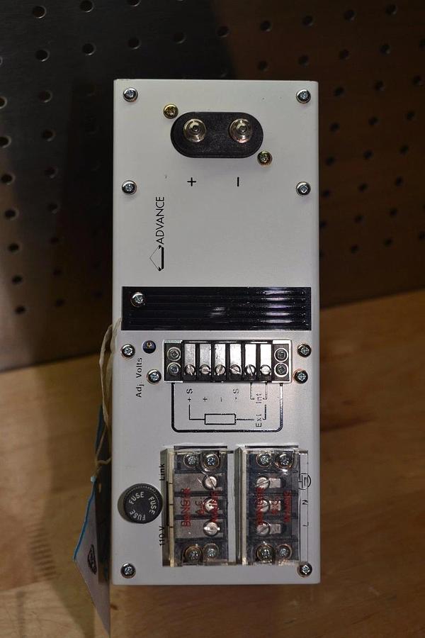 ADVANCE POWER SUPPLIES LTD MG15-24C MG1524C MG15-24CV481 15V 24A 110-220 INPUT