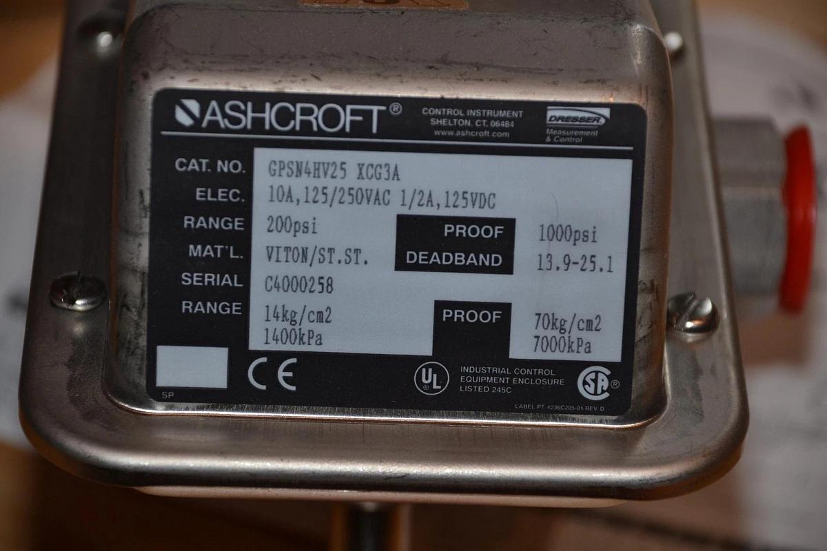 ASHCROFT PRESSURE SWITCH GPSN4HV25XCG3A 200PSI GPSN4HV25 VITON/ST  NEW