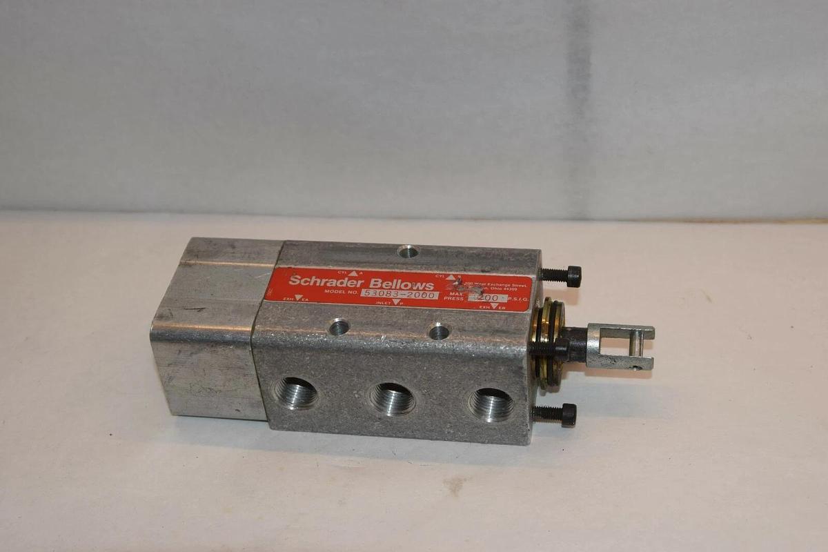 Used SCHRADER BELLOWS Lever Operated Air control Valve  53083-2000 53083 2000