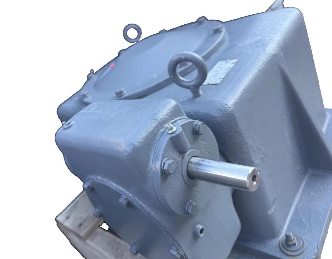 Winsmith Gear Box  11CVD, A 117 82X0S8 Ratio 2209:1 right angle Gearbox TQ 18248