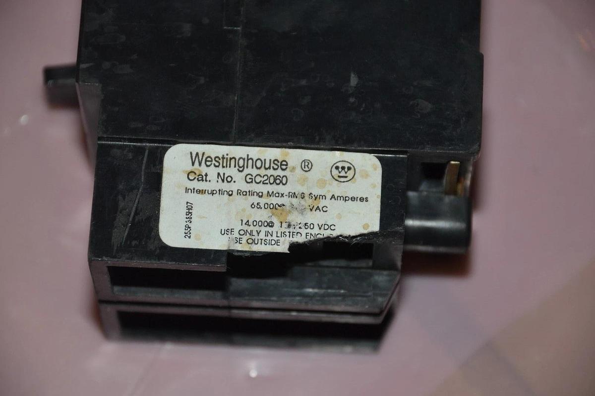 Used WESTINGHOUSE CIRCUIT BREAKER GC2060