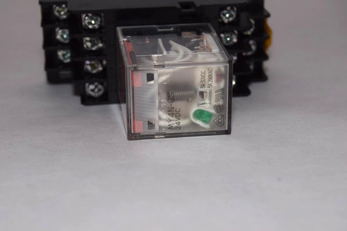 Used (LOT OF 3) OMRON MY4N-GS MY4NGS 24vdc 24 Vdc Relay with Base CT-BMY4