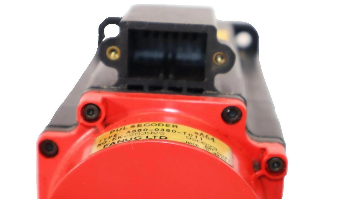Used FANUC A2/3000 A06B-0373-B076 Servo Motor w/ Encoder A860-0360-T011 3ph .5kw
