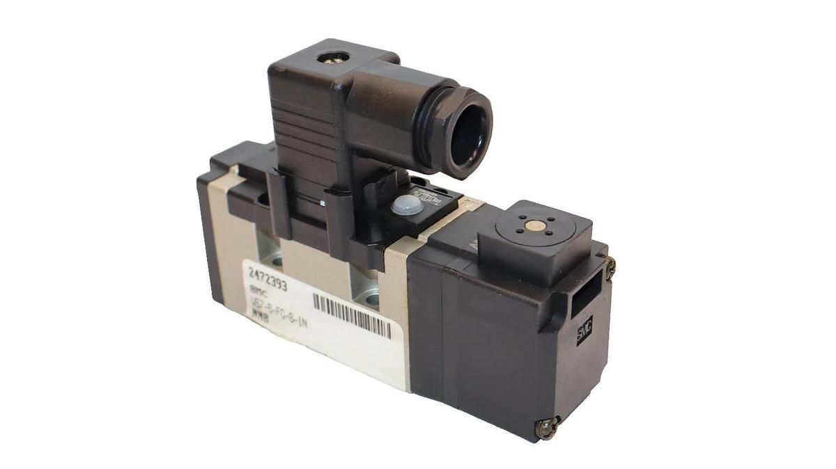 SMC VS7-6-FG-S-1N 100Vac Solenoid Valve (New)