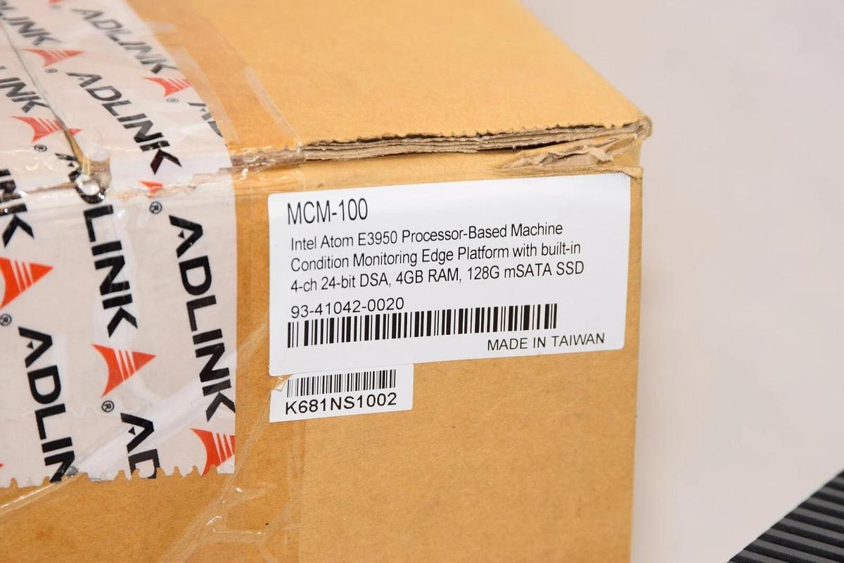 (NEW) ADLINK MCM-100 MCM100 E3950 Processor-Based Machine Monitoring Machine