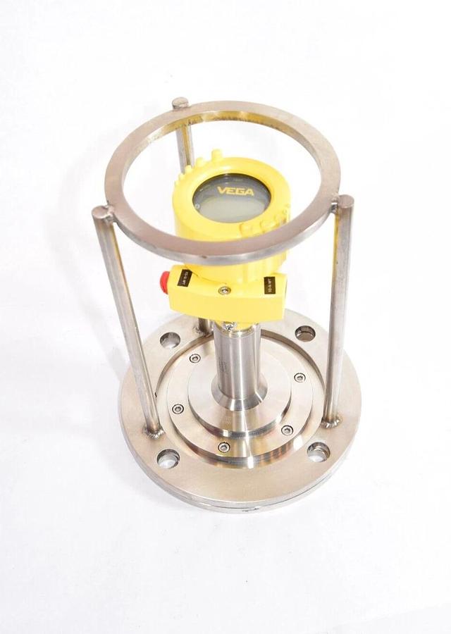 Used Vega VEGAPULS 69 RADAR LEVEL TRANSMITTER  PS69,FECSDBHXANKXX  PS69 FECSDBHXANKXX