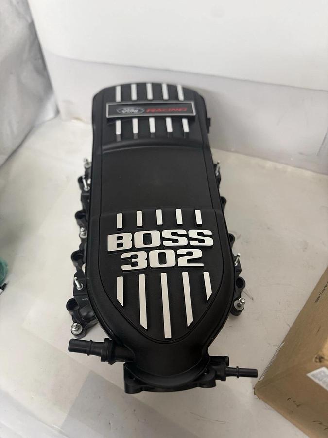Used Ford Mustang 2011-2014 Boss 302 Intake Manifold M-9424-M50BR