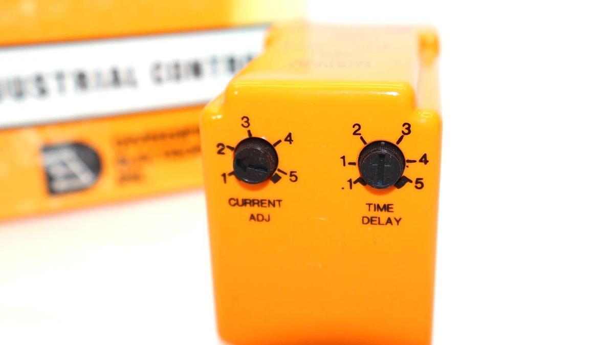 Diversified Electronics Current Relay 120V 10A CMU-120-ASA-5 , CMU120ASA5 (New)