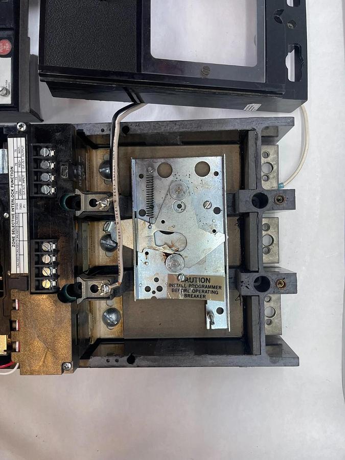 Used General Electric GE TJL6S 600A 600 Amp Hight IC Breaker 3p  NO RMS9 Progr, AS-IS