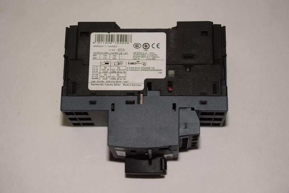 Used SIEMENS 3RV2011-1AA20 1,1-1,6A MOTOR PROTECTION CIRCUIT BREAKER