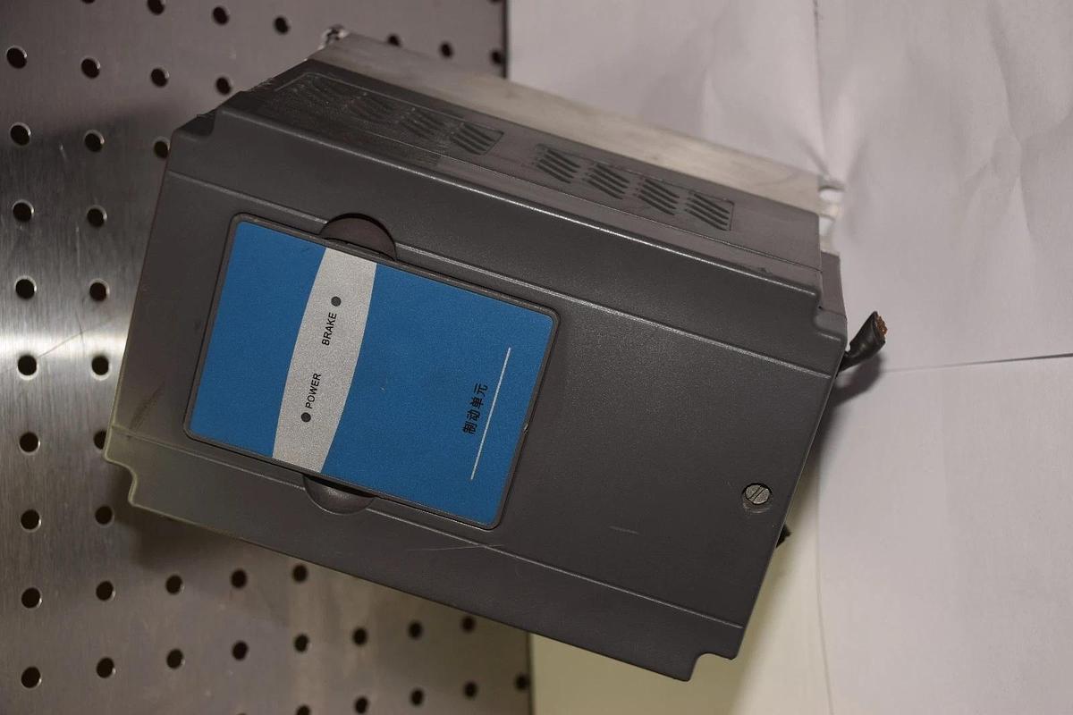 Used YASKAWA CDBR 4030 CDBR4030 1081007073 50A 15A BREAKING UNIT