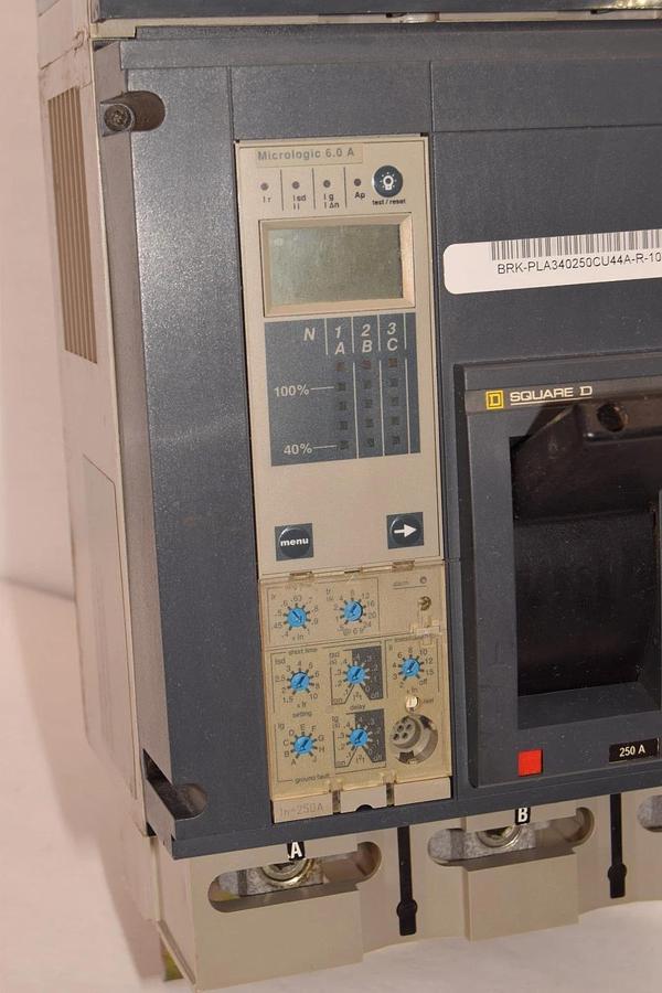 Refurbished Square D PowerPact 250A Circuit Breaker PL250 PLA34025CU44A PLA34025 250 Amp 3P