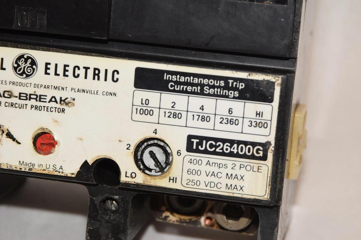 Used GENERAL ELECTRIC TJC26400G 400A 400 Amp 2P 600Vac Circuit Breaker