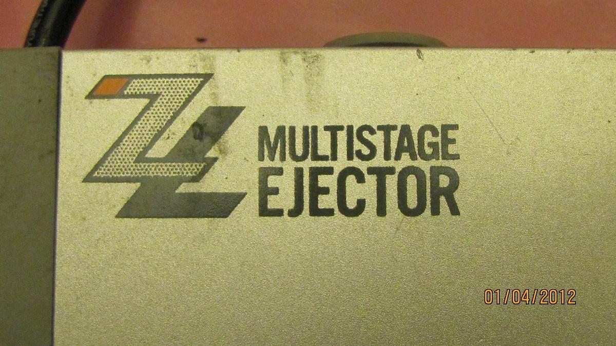 Used SMC MULTISTAGE EJECTOR PRESSURE SWITCH ZL112-E25L ZL112E25L