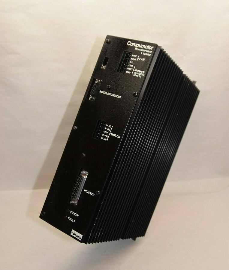 (New) Parker compumotor L-L20-P54-AC COMPUMOTOR MICROSTEP DRIVE L SERIES
