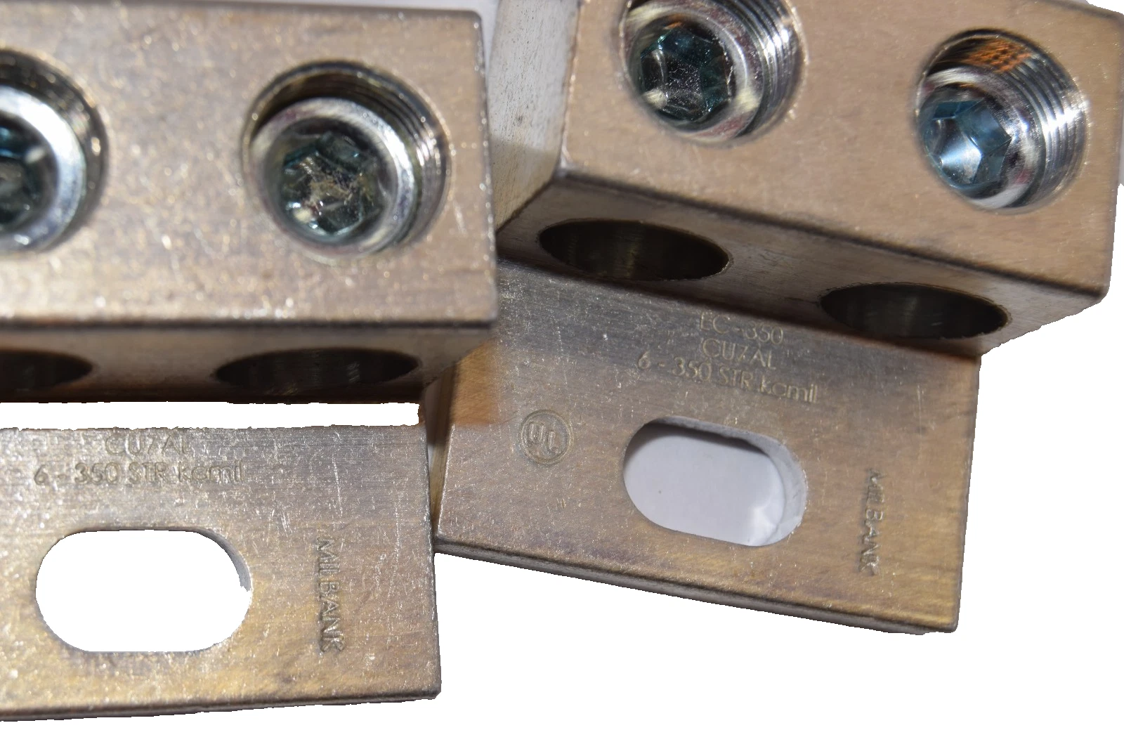 Milbank EC-350 CU7AL 6-350 STR kcmil Dbl Alunimun Mechanical Lugs (New-Lot of 2)