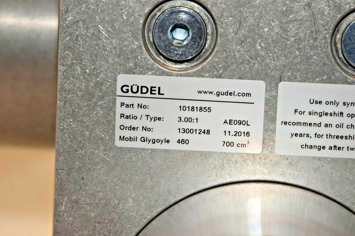 Gudel Gear Box Speed Reducer 10181855 Ratio 3:1 3:00:1 AE090L NEW