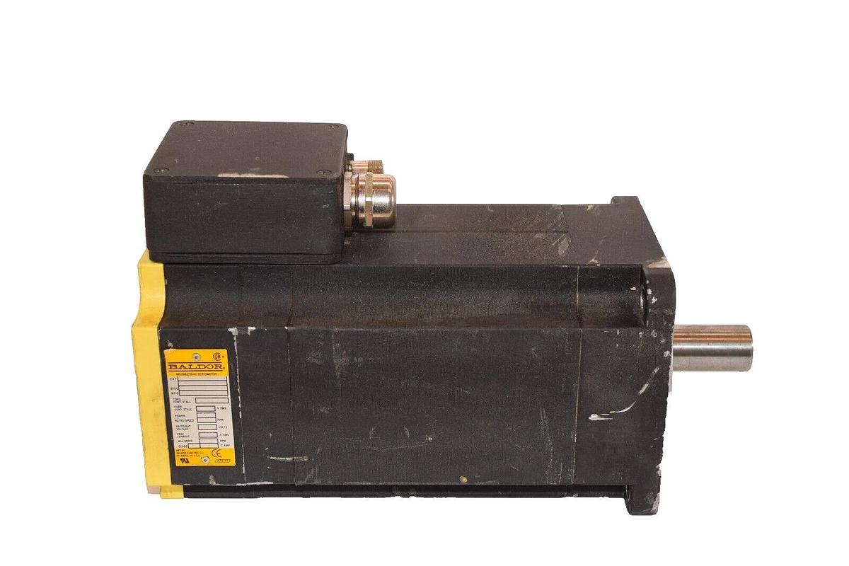 Used Baldor Brushless Servo Motor BSM100C-4250AA S4P124W111 W050L277407 20nm 2.71kw