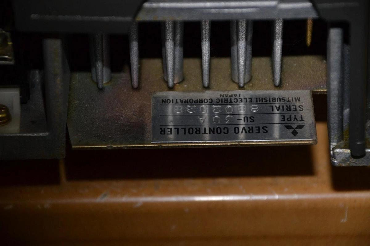 Used MITSUBISHI MELDAS E1 SU30A su-30a SERVO CONTROLLER DRIVE