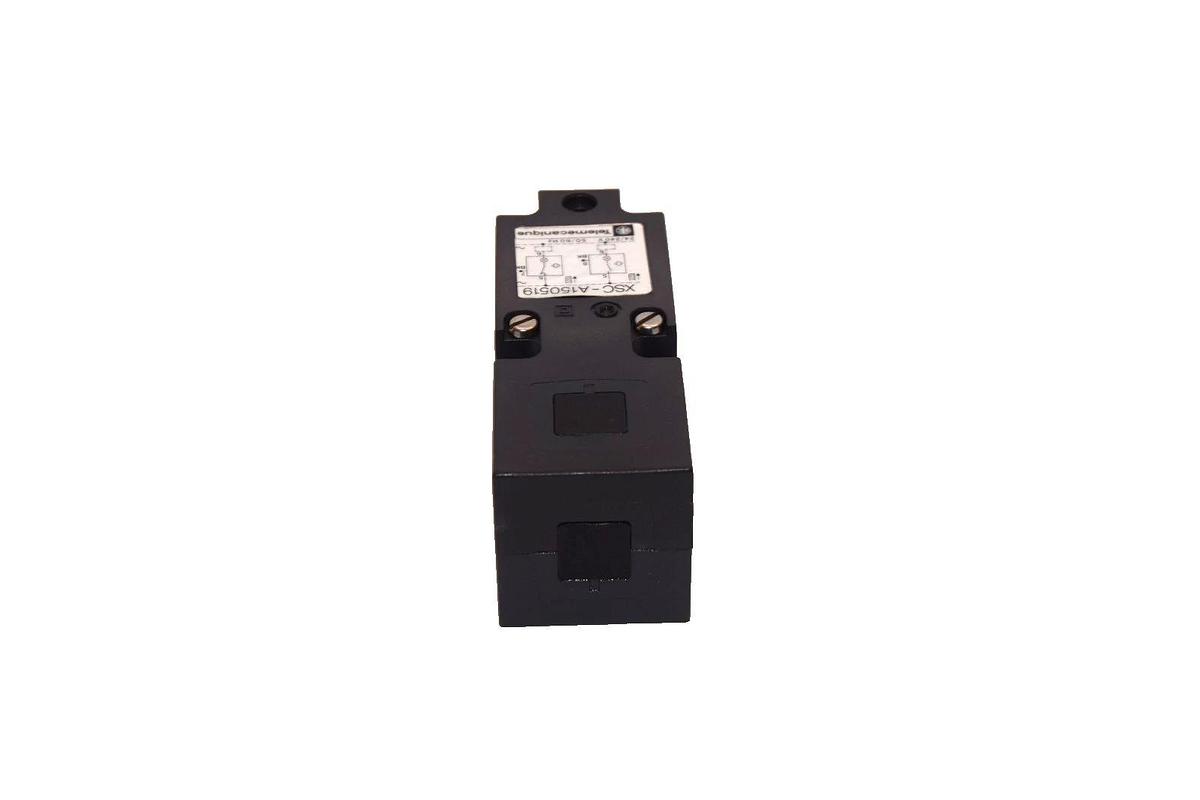 Used Telemecanique XSC-A150519 , XSCA150519 Proximity Switch