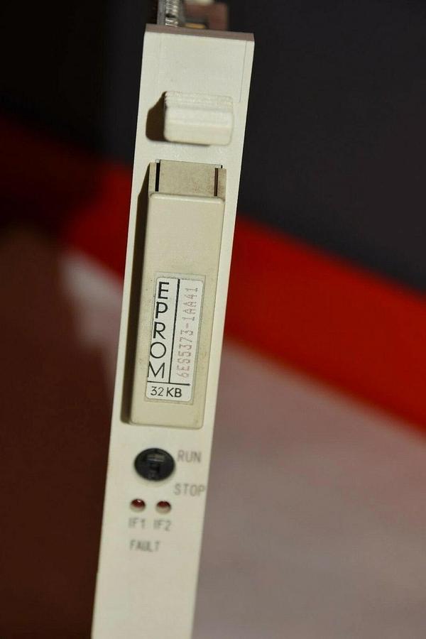 Used SIEMENS 6ES5524-3UA13 6ES55243UA13 w/ eprom 6ES5373-1AA41