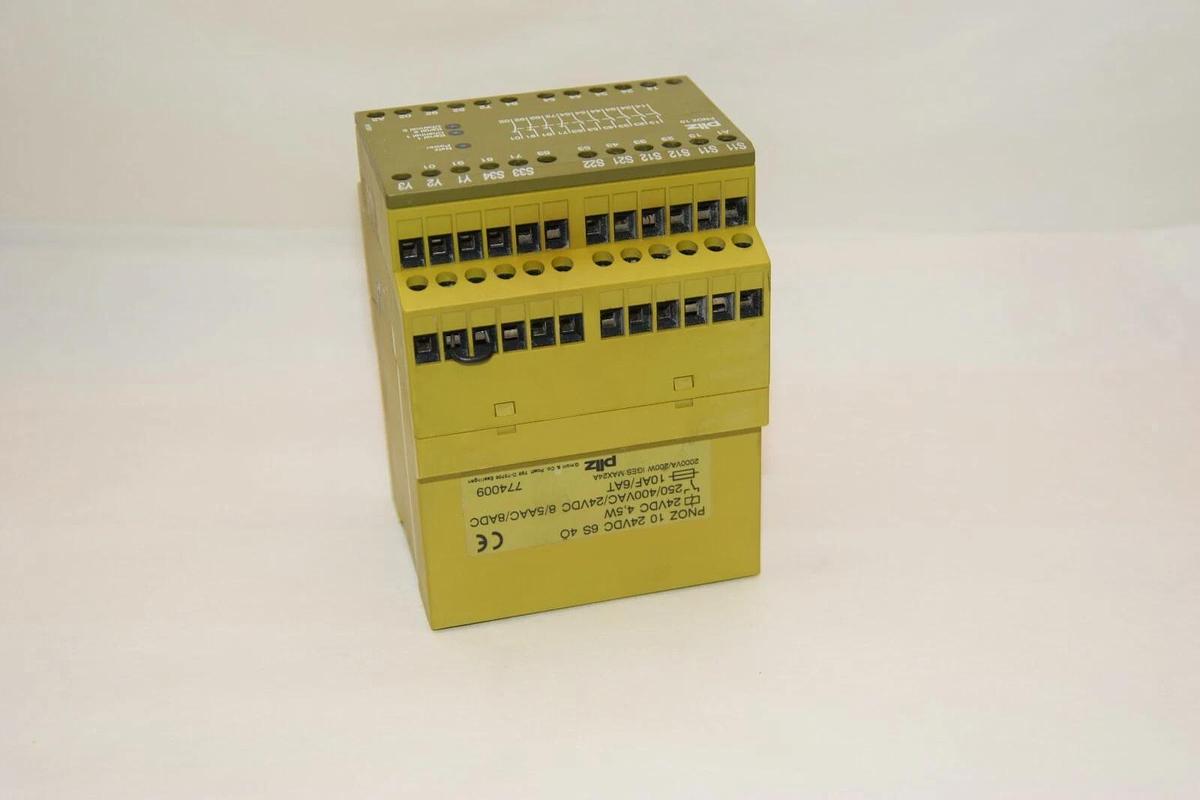 Used PILZ PNOZ 10 24Vdc 4,5W 774009 Safety Relay