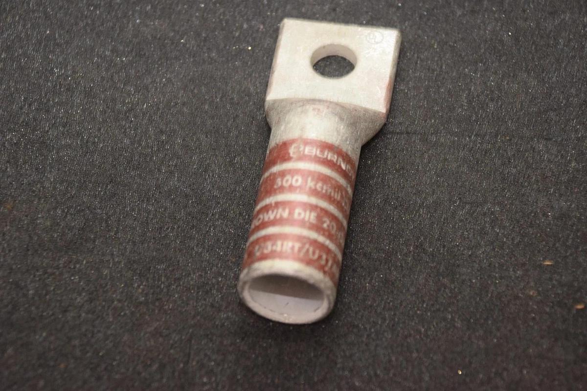 Burndy Terminal, 4/0 U34RT/U31ART, U34RT, 500kcmil CU, die 20, wire cable end