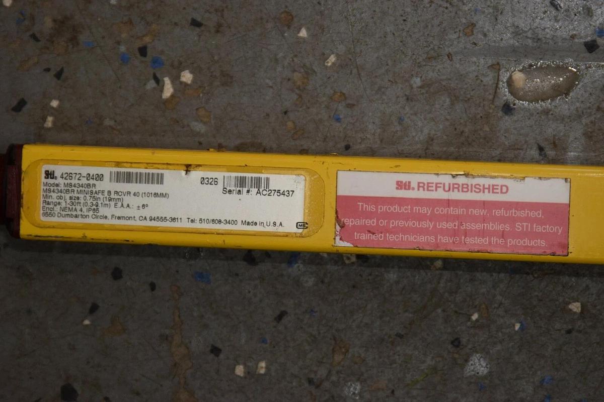 Used STI Light Curtain Receiver MS4340BR 42672-0400 1-30' Range MiniSafe MS4300