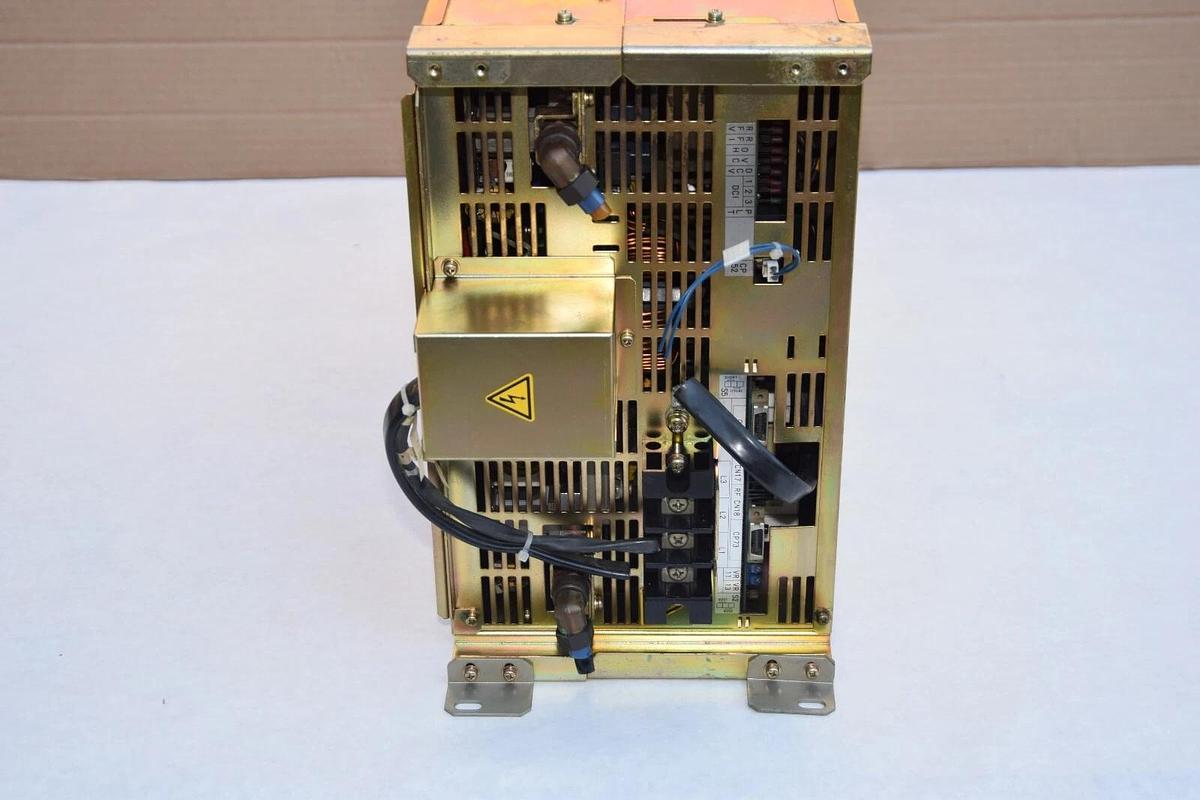 Used FANUC A14B-0082-B209-02 9.0kW 200V Laser Power Supply