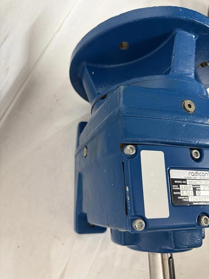 Radicon M04226.3BANU1, Gear Box reducer, Ratio 6.341:1, 9.83 HP (New)