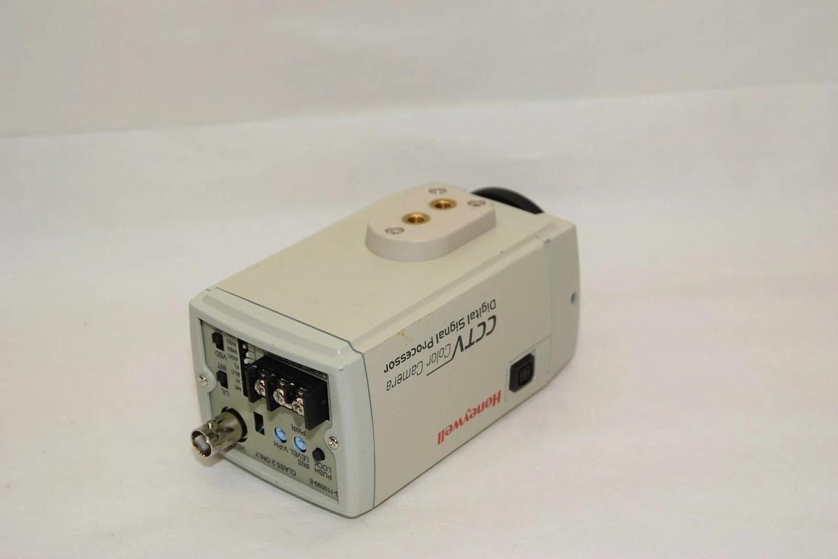 Used HONEYWELL HCC334L CCTV Color Digital Signal Processor 24V 3.5W Security Camera