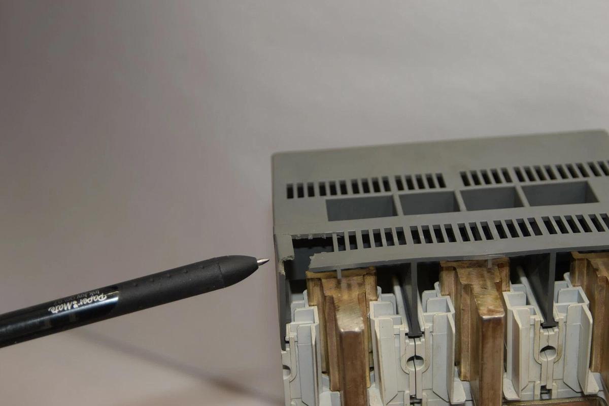 Used ABB SACE TMAX T5 L-D 400 T5L-D400 3P Circuit Breaker