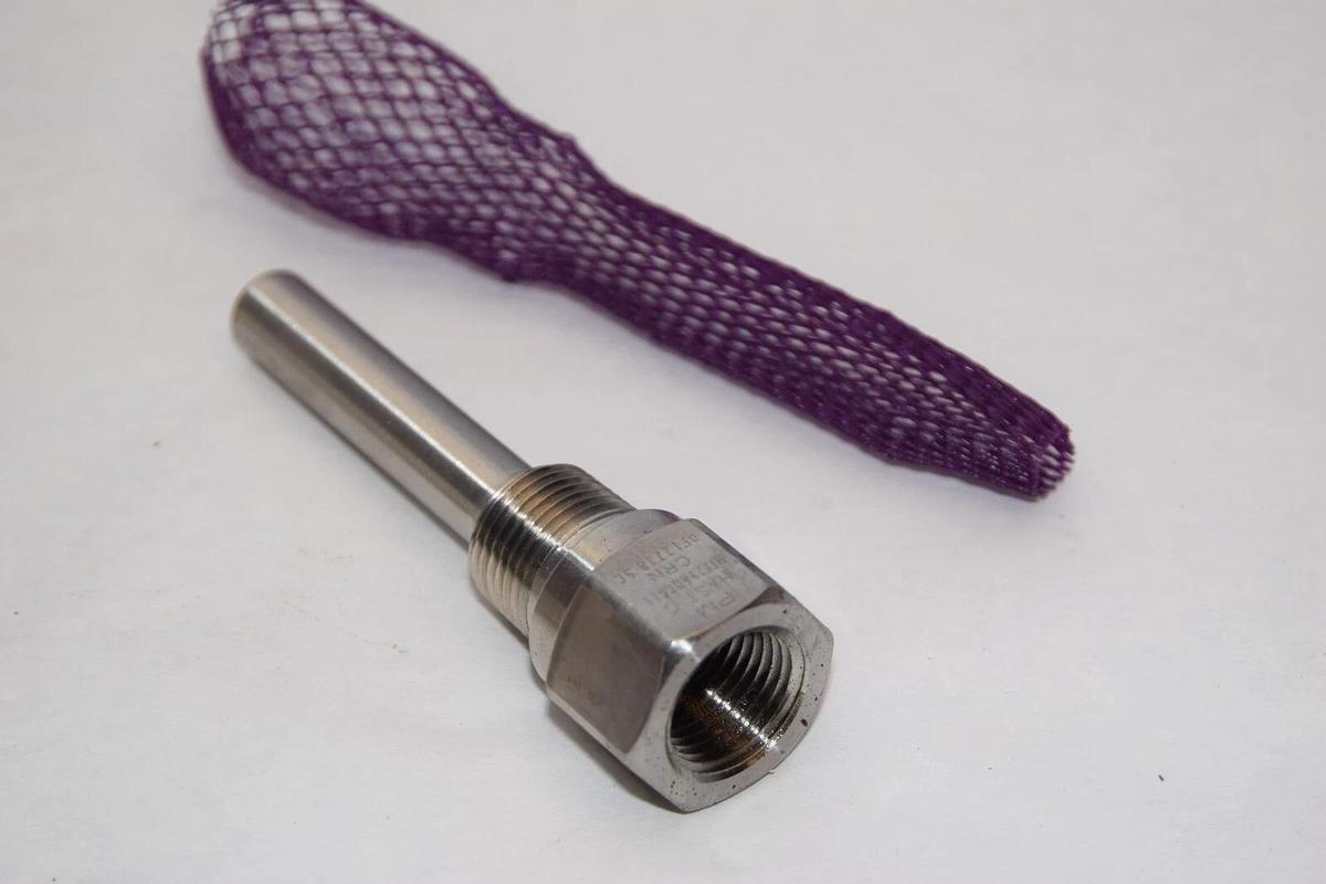 (NEW) SW CONTROLS P12-02625 54C0429 Approx 3" Deep 1/2" NPT ID & OD Thermowell