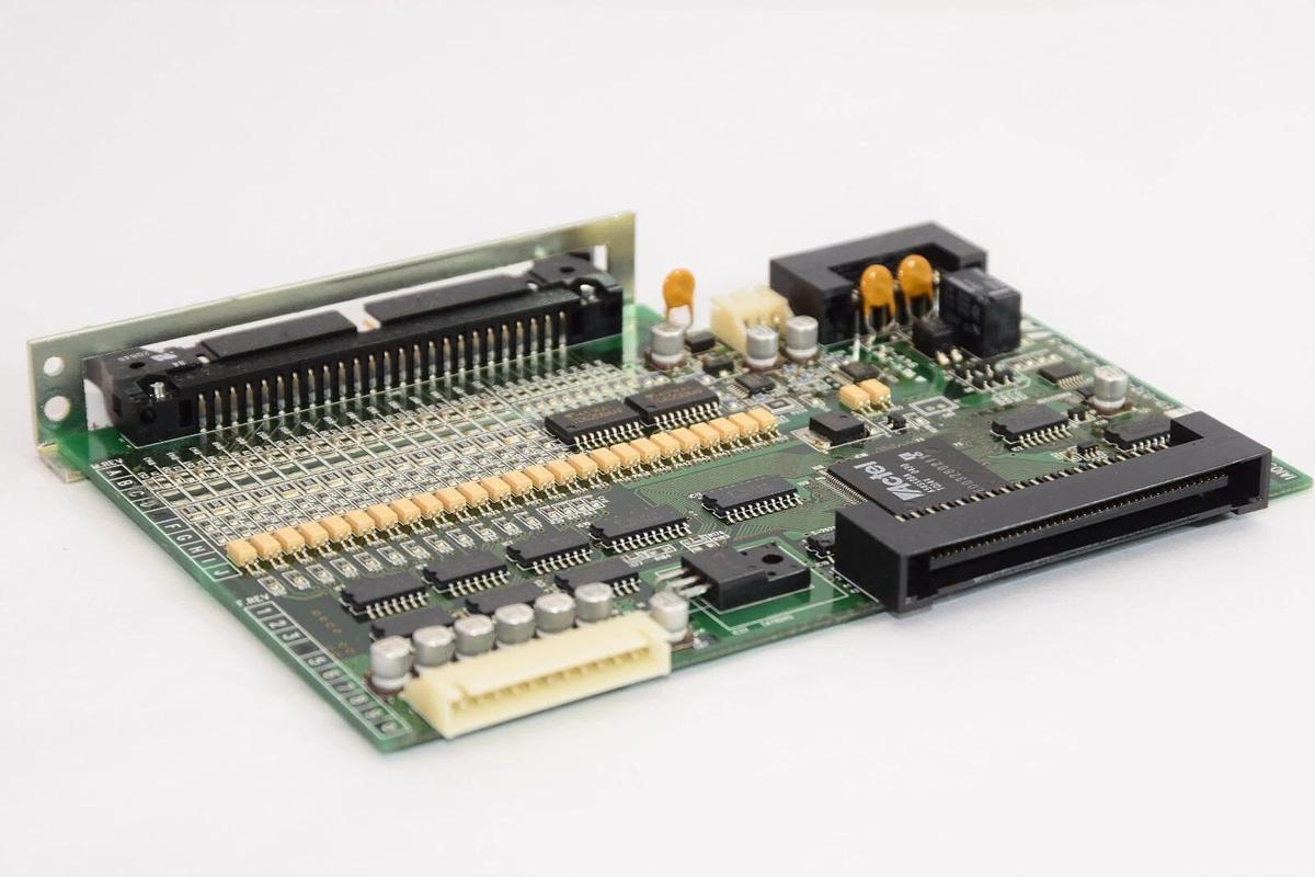 Used IAI IAI03201 NP1/R ED-032-9-007-0-000-5 Circuit Board