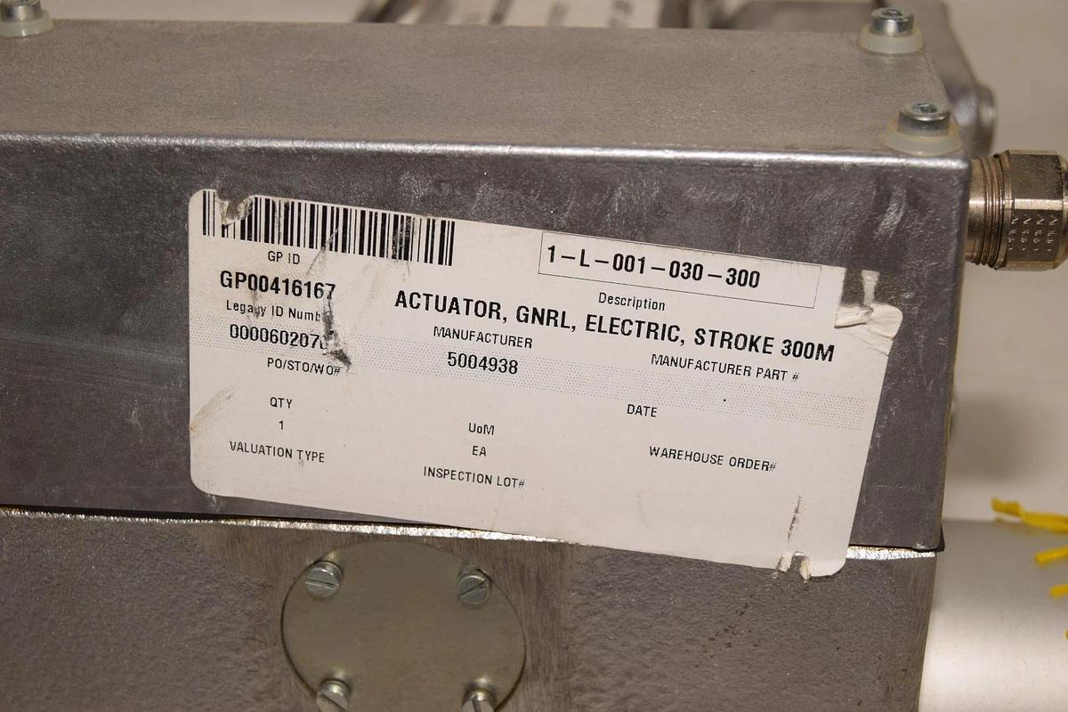 SKF Actuation System Actuator STD12010-300-53 300mm stroke 400v 3ph NEW