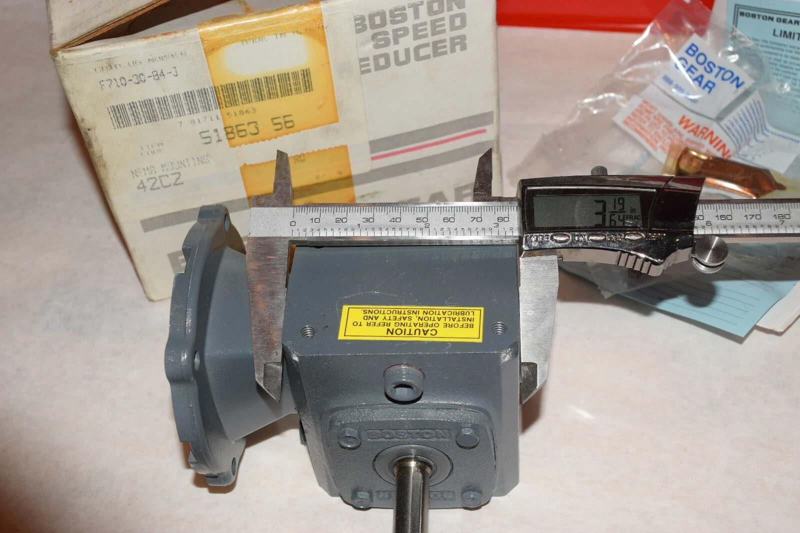NEW BOSTON GEAR F710-30-B4-J F710-30-B4-J 30:1 .15HP RATIO GEAR SPEED REDUCER