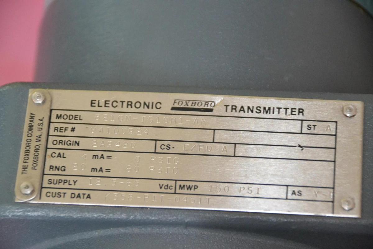 Used FOXBORO PRESSURE TRANSMITTER 821GM-IS1SM1-AM 821GM IS1SM1 AM 821GMIS1SM1AM