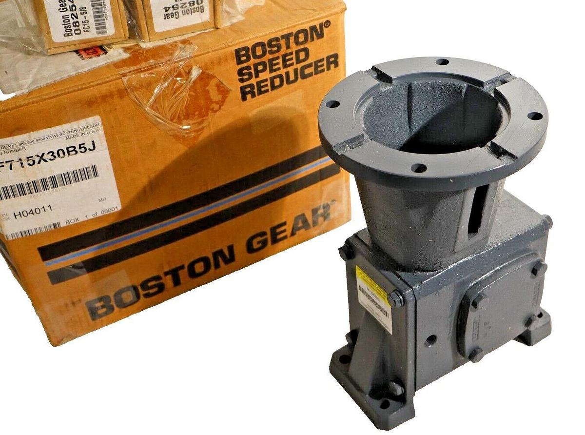 BOSTON GEAR 30:1 Right Gear Box Speed Reducer RF715X30B5J RF715-30-B5-J (NIB)
