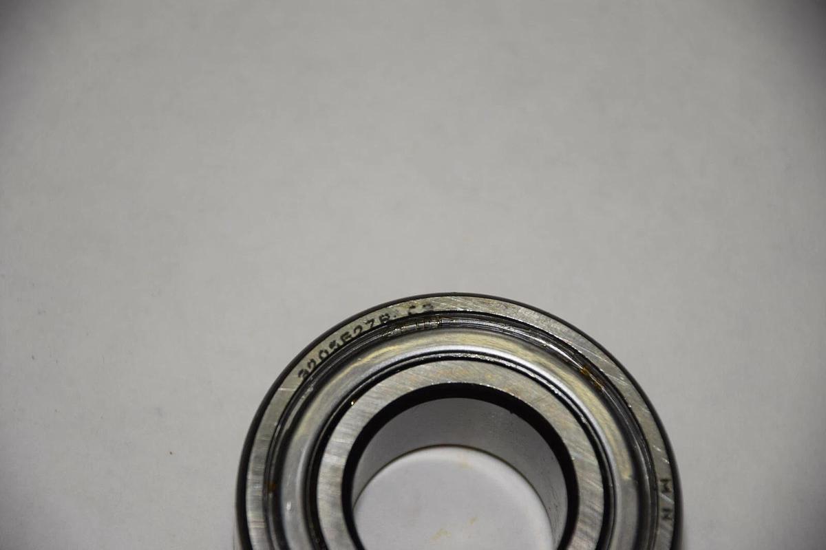 SKF 6304-2Z/C3Q66 BEARING NEW
