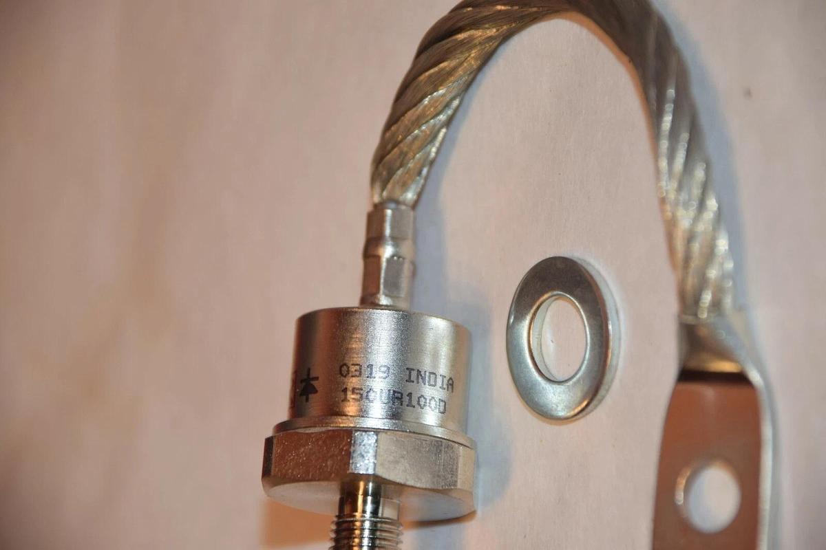 (NEW) IOR 150UR100D 0319 Thyristor