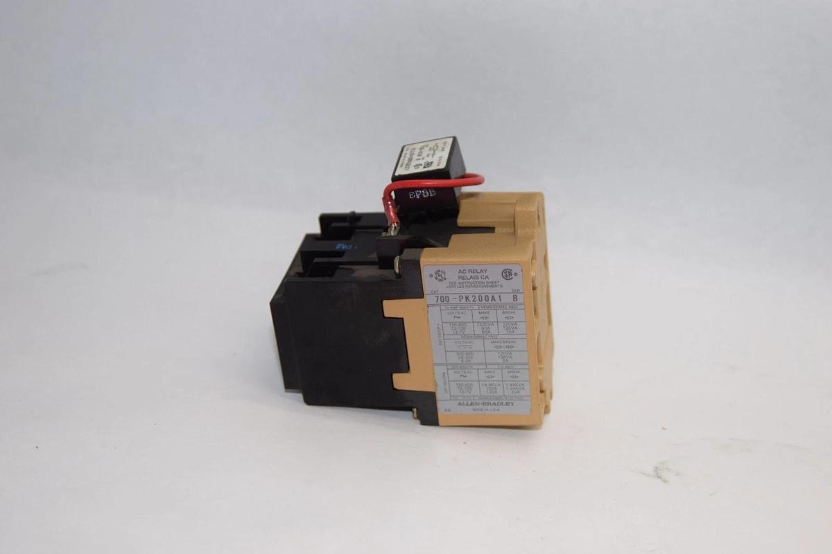 Used ALLEN BRADLEY 700-PK200A1 Series B 115-120V Coil Control AC Relay