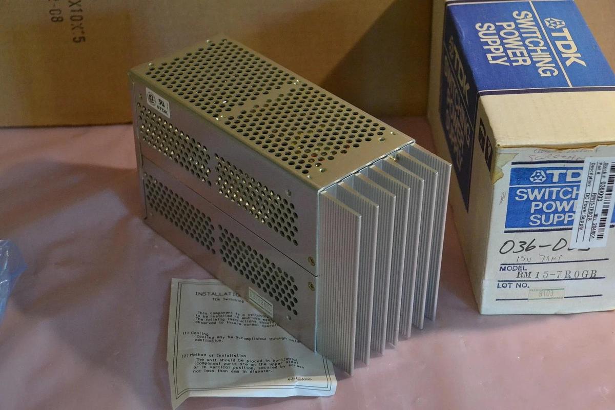 TDK DC POWER SUPPLY RM15-7R0GB RM15 7R0GB RM157R0GB NEW