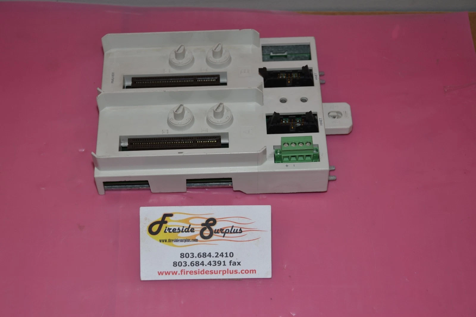 Used ABB MOUNTING BASE HARMONY RELAY P-HB-RMU-8000N200 PHBRMU8000N200 RMU-800