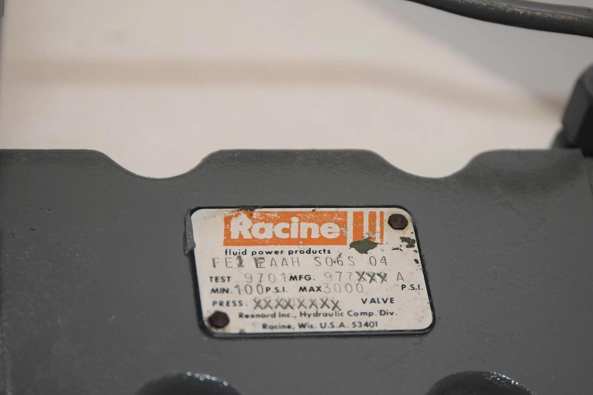 Used Racine FE1-EAAH-S06S-04 3000PSI Pressure Electrical servo Valve FE1 EAAH S06S 04